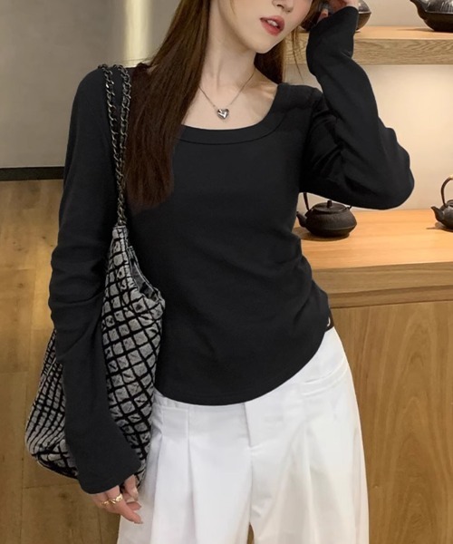 Miniministore（ミニミニストア）の「長袖Tシャツ レディース スクエアネック（Tシャツ/カットソー・レディース・ブラック/ベージュ/ホワイト/ライトグレー・FREE）」の11枚目の写真