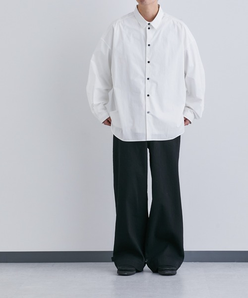 NANO universe（ナノユニバース）の「「Te Ni Wo Ha」nano・universe×片岡 健太(sumika)別注/タイプライターレギュラーカラーシャツ（シャツ/ブラウス・メンズ・ホワイト/ブラック/マスタード/ホワイト系その他/ブルーグリーン・L/XL/XXL/S/M）」の17枚目の写真