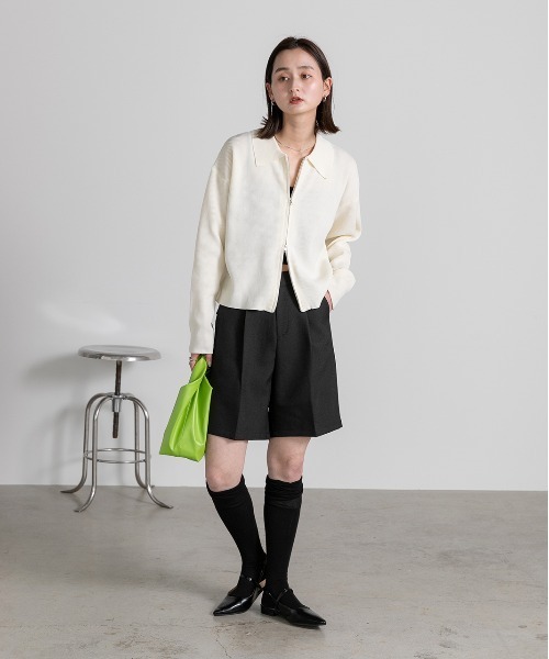 ad thie(アドティエ)の「タック ハーフパンツ(その他パンツ・レディース・アイボリー/ブラウン/ブラック・FREE)」の4枚目の写真