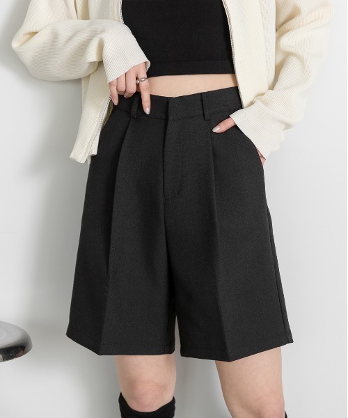 ad thie(アドティエ)の「タック ハーフパンツ(その他パンツ・レディース・アイボリー/ブラウン/ブラック・FREE)」の10枚目の写真