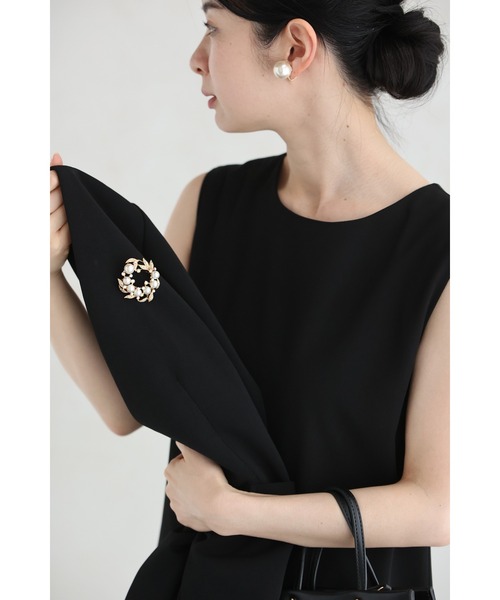 cawaii（カワイイ）の「オーロラビジューとパール艶めくリースブローチ（ブローチ/コサージュ・レディース・ゴールド・FREE）」の11枚目の写真