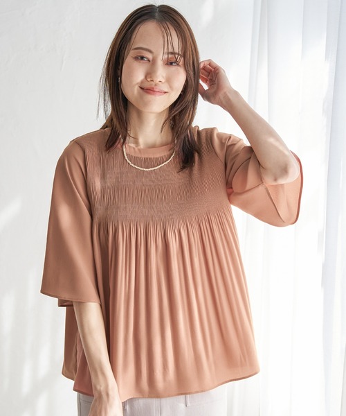 ikka（イッカ）の「マジョリカ3段プリーツブラウス（シャツ/ブラウス・レディース・オフホワイト/ブラック/ライトグレー/オレンジ/ミント/ネイビー・M/L/S）」の21枚目の写真