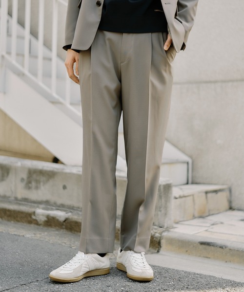 GRトロピカルエバークリースストレートスラックス ベージュ サイズ1 GRトロピカルエバークリースストレートスラックス(1 DARK GRAY