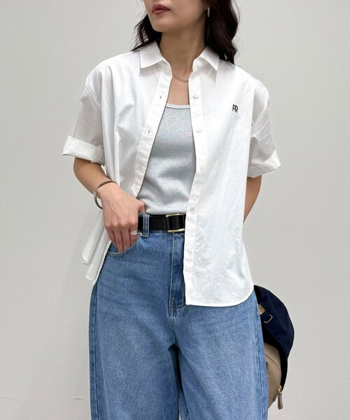 fredy emue(フレディエミュ)の「FR刺繍半袖シャツ(シャツ/ブラウス・レディース・オフホワイト/イエロー/サックスブルー/ブルー/ピンク・38)」の10枚目の写真