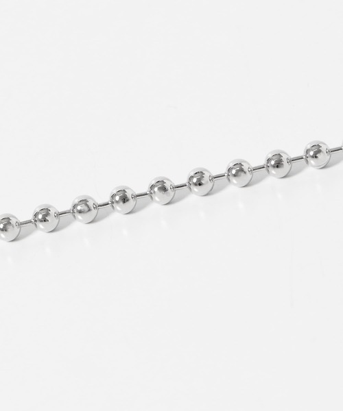 URBAN RESEARCH Sonny Label(アーバンリサーチサニーレーベル)の「ロングボールチェーンネックレス(ネックレス・レディース・ゴールド/シルバー・ONE)」の3枚目の写真