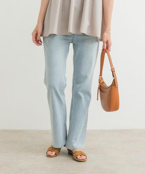 URBAN RESEARCH DOORS（アーバンリサーチドアーズ）の「ストレッチフレアデニムパンツ（デニムパンツ・レディース・インディゴブルー/ライトインディゴブルー・SMALL/MEDIUM）」の4枚目の写真