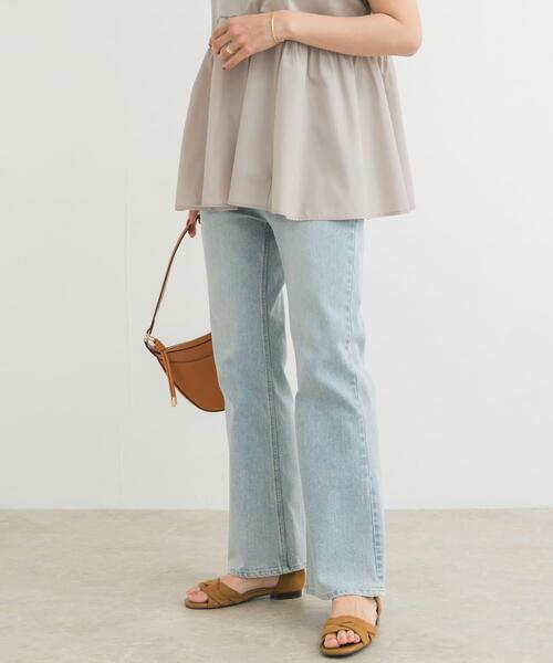 URBAN RESEARCH DOORS（アーバンリサーチドアーズ）の「ストレッチフレアデニムパンツ（デニムパンツ・レディース・インディゴブルー/ライトインディゴブルー・SMALL/MEDIUM）」の7枚目の写真