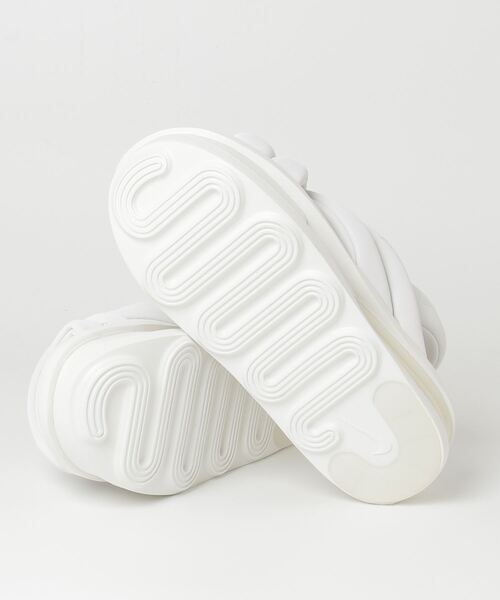 NIKE(ナイキ)の「NIKE WMNS AIR MAX ISAL SANDAL ナイキ ウィメンズ エアマックス アイラサンダル(サンダル・レディース・ブラック/ホワイト/ブラック×ホワイト・22cm/23cm/24cm/25cm/26cm)」の5枚目の写真