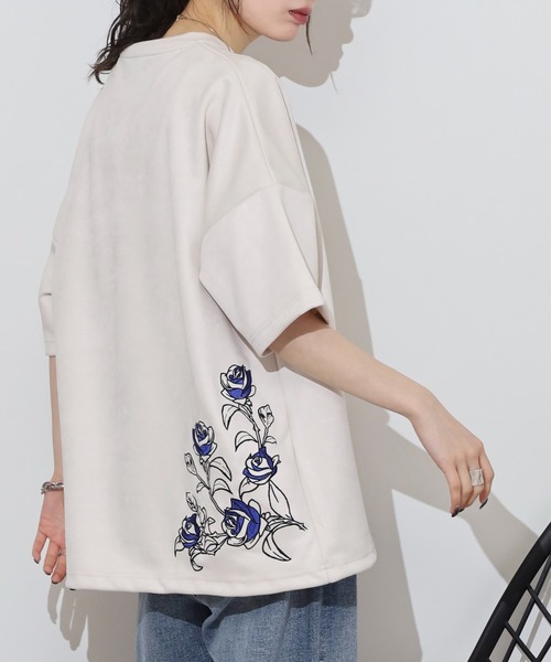 Growth by in the attic(グロウスバイインジアティック)の「Growth by in the attic スエード プリント/刺繍 半袖Tシャツ(Tシャツ/カットソー・メンズ・グレー系3/グレー系1/ホワイト系3/ブラック系1/ブラック系3/ホワイト系2/ホワイト系1/ブラック系2/グレー系2・M/L)」の4枚目の写真