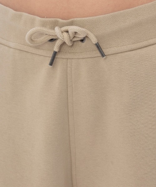 RVCA(ルーカ)の「RVCA レディース RVCA SPORT SWEAT SHORTS ショートパンツ 【2025年春夏モデル】/ルーカセットアップ対応スウェットショートパンツ(その他パンツ・レディース・ホワイト/ブラック/カーキ・MEDIUM/SMALL)」の15枚目の写真