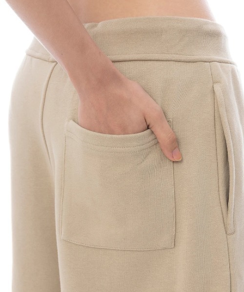 RVCA(ルーカ)の「RVCA レディース RVCA SPORT SWEAT SHORTS ショートパンツ 【2025年春夏モデル】/ルーカセットアップ対応スウェットショートパンツ(その他パンツ・レディース・ホワイト/ブラック/カーキ・MEDIUM/SMALL)」の13枚目の写真