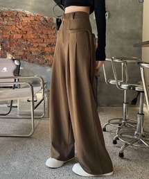 Per sist ence（パーシエンス）の「ツータックワイドリラックスパンツ（スラックス）」