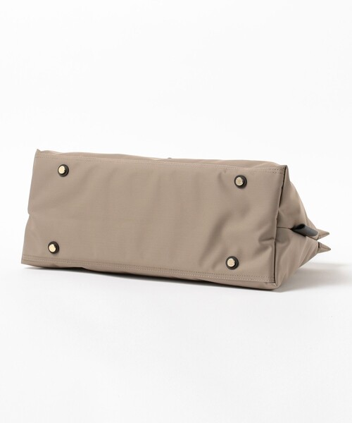 VIOLAd'ORO（ヴィオラドーロ）の「VIOLAd’ORO / ナイロン スクエア トートバッグ（トートバッグ・レディース・ブラウン系その他4/ブラック・ONE SIZE）」の10枚目の写真