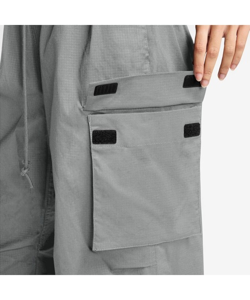 NIKE（ナイキ）の「NIKE/ナイキ WS NSW ストリートカーゴパンツ（カーゴパンツ・レディース・ブラック/グレー・L/M/S/XL）」の11枚目の写真