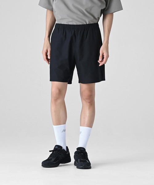 NEW BALANCE(ニューバランス)の「MET24 Shorts(その他パンツ・メンズ・ブラック/グレイッシュベージュ/ネイビー・SMALL/MEDIUM/LARGE/X-LARGE)」の2枚目の写真