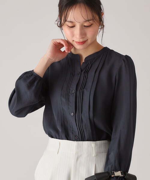 COUP DE CHANCE（クードシャンス）の「◆【洗える／シアー素材】タックデザインブラウス（シャツ/ブラウス・レディース・ネイビー/ホワイト/ベビーピンク・34/36/38/40）」の13枚目の写真