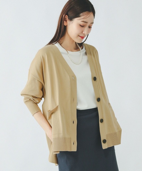 GLOBAL WORK（グローバルワーク）の「スッキレイさらさらVネックカーディガン長袖/288073（カーディガン/ボレロ・レディース・ホワイト×ブラック/ライトグリーン/ブラック系その他/ベージュ系その他/シルバー系その他/サックスブルー/グレイッシュベージュ・LARGE/MEDIUM/SMALL）」の15枚目の写真