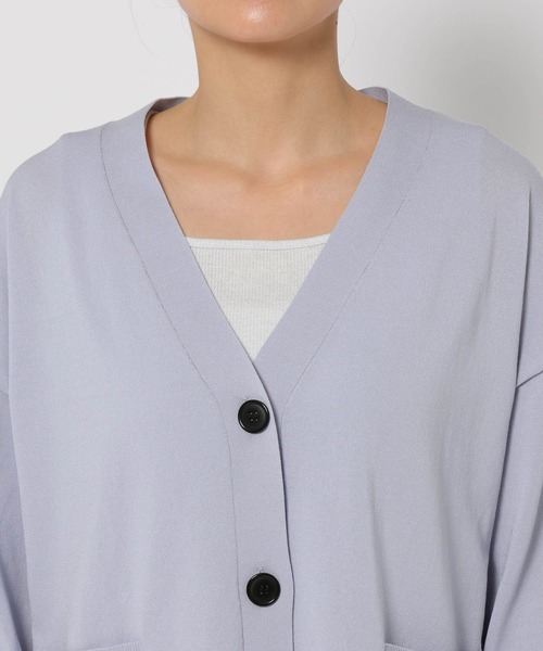 GLOBAL WORK（グローバルワーク）の「スッキレイさらさらVネックカーディガン長袖/288073（カーディガン/ボレロ・レディース・ホワイト×ブラック/ライトグリーン/ブラック系その他/ベージュ系その他/シルバー系その他/サックスブルー/グレイッシュベージュ・LARGE/MEDIUM/SMALL）」の20枚目の写真