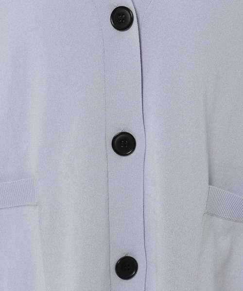 GLOBAL WORK（グローバルワーク）の「スッキレイさらさらVネックカーディガン長袖/288073（カーディガン/ボレロ・レディース・ホワイト×ブラック/ライトグリーン/ブラック系その他/ベージュ系その他/シルバー系その他/サックスブルー/グレイッシュベージュ・LARGE/MEDIUM/SMALL）」の13枚目の写真