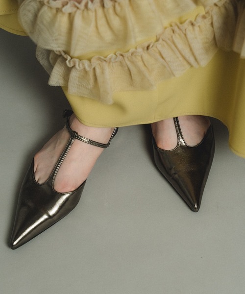 et.UNiVER(エトユニベール)の「Pursed lips pumps(パンプス・レディース・ブラック/シルバー/チャコール・S/M/L/LL)」の14枚目の写真
