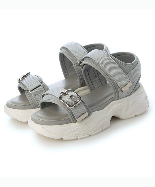 Fin（フィン）の「ベルテッド厚底ベルクロスポーツサンダル【低反発スポンジ入り】（サンダル・レディース・ブラック/グレー/アイボリー・LL/S/M/L）」の14枚目の写真