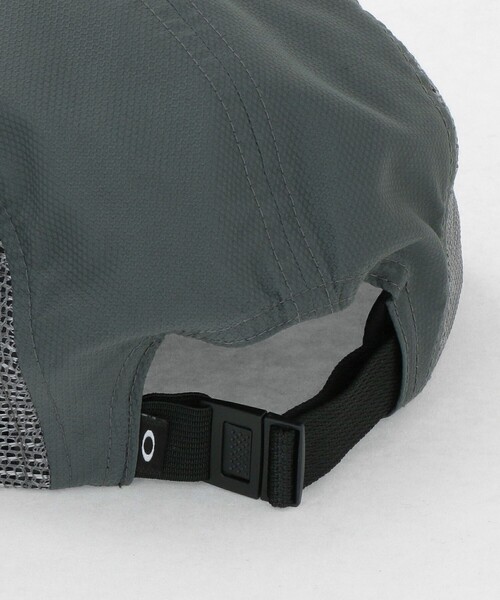 OAKLEY（オークリー）の「＜OAKLEY＞ ラチチュード アーク キャップ（キャップ・メンズ・ブラック・FREE）」の8枚目の写真