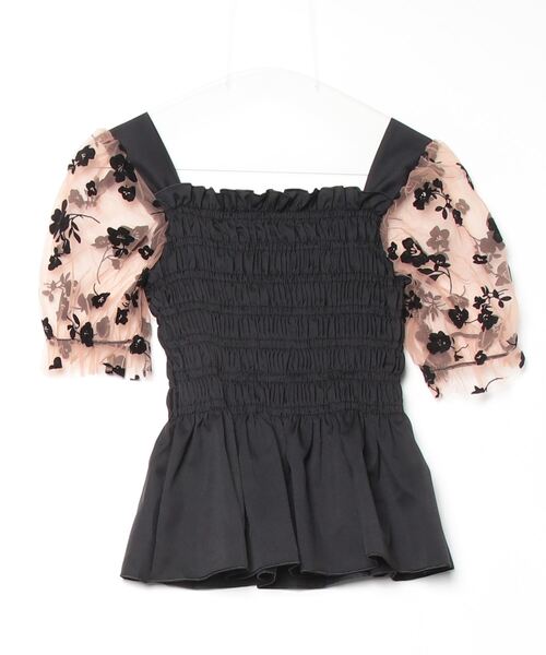 LETee(レティー)の「花柄シフォン袖トップス/スクエアネック(その他トップス・レディース・ブラック/ベージュ・FREE)」の3枚目の写真