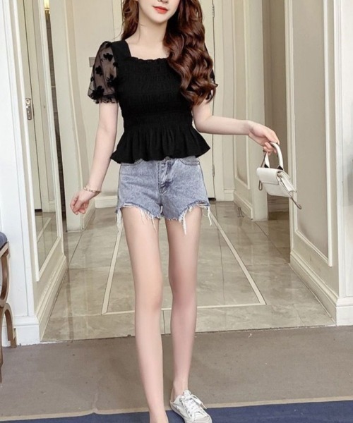LETee(レティー)の「花柄シフォン袖トップス/スクエアネック(その他トップス・レディース・ブラック/ベージュ・FREE)」の11枚目の写真