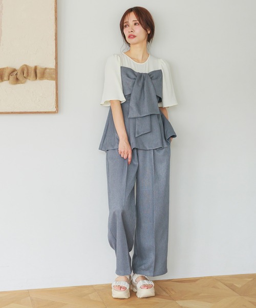 mysty woman（ミスティウーマン）の「［追加1］パターン切り替えストレートパンツ 497415（その他パンツ・レディース・グレー/ベージュ/ブラウン・FREE）」の2枚目の写真