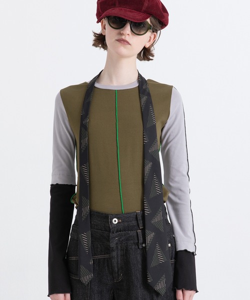 AULA AILA(アウラアイラ)の「カラーブロックトップス(Tシャツ/カットソー・レディース・ブラック/ブルー/ライトグレー・0)」の22枚目の写真