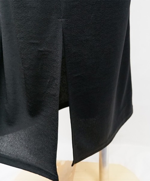 CLOTHY(クロシィ)の「【コーディネートいろいろ広がる♪】フクレキャミワンピース(ワンピース・レディース・チャコールグレー/ブラック・MEDIUM)」の6枚目の写真