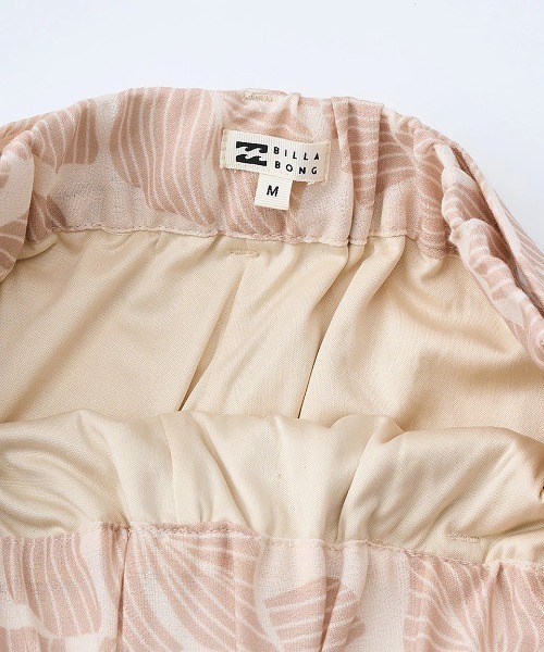 BILLABONG(ビラボン)の「BILLABONG レディース 【CHILLWEAR】 POLY LINEN LONG PANTS ロングパンツ 【2025年夏モデル】/ビラボンセットアップ対応ウエストゴムロングワイドパンツ(その他パンツ・レディース・ベージュ/ピンク系その他・MEDIUM/LARGE)」の7枚目の写真