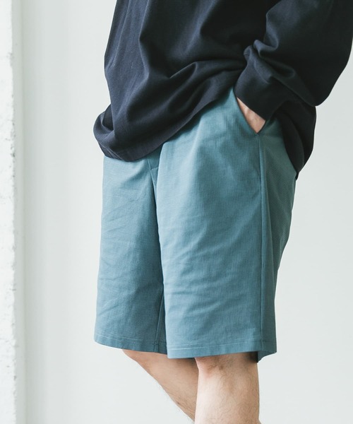 URBAN RESEARCH DOORS（アーバンリサーチドアーズ）の「『吸水速乾/接触冷感/イージーケア』クイックドライ ワッフルメッシュ ショーツ（その他パンツ・メンズ・ブラック/ブルー系その他/ライトグレー・MEDIUM/LARGE）」の20枚目の写真