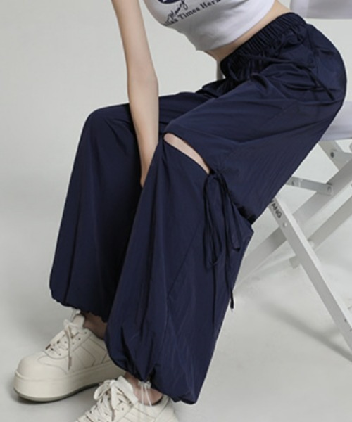 gossip!ロサンゼルス(ゴシップロサンゼルス)の「Y2Kガーリー*速乾ストレートカーゴパンツ(カーゴパンツ・レディース・ネイビー・FREE)」の6枚目の写真
