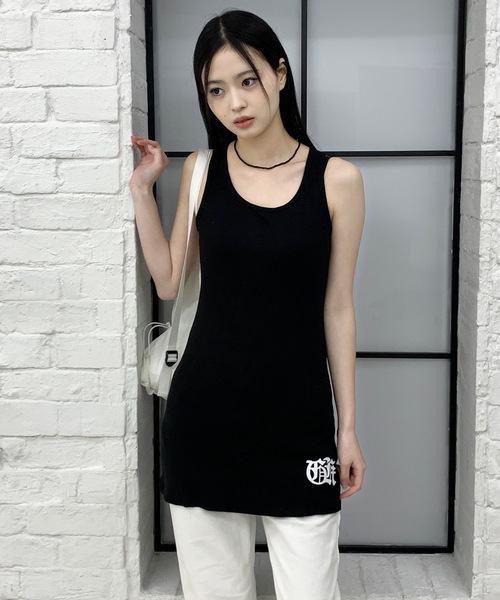 SHEPP(シープ)の「Y2Kバックプリントクロスモチーフロングタンク / キャミワンピ(タンクトップ・レディース・ブラック/ホワイト・M)」の14枚目の写真