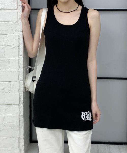 SHEPP(シープ)の「Y2Kバックプリントクロスモチーフロングタンク / キャミワンピ(タンクトップ・レディース・ブラック/ホワイト・M)」の22枚目の写真