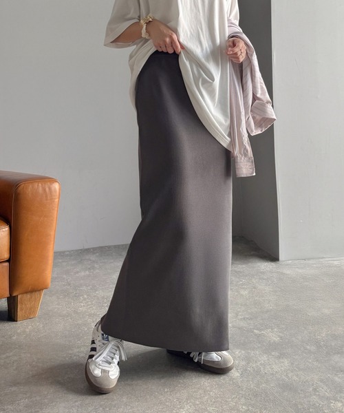 classicalelf（クラシカルエルフ）の「スリット位置自由自在。マルチWAYニットナロースカート（ロング丈）（スカート・レディース・ブラウン/チャコール/ブラック・LARGE/MEDIUM/SMALL/X-LARGE）」の2枚目の写真