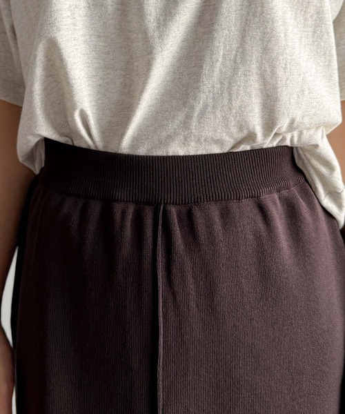 classicalelf（クラシカルエルフ）の「スリット位置自由自在。マルチWAYニットナロースカート（ロング丈）（スカート・レディース・ブラウン/チャコール/ブラック・LARGE/MEDIUM/SMALL/X-LARGE）」の7枚目の写真