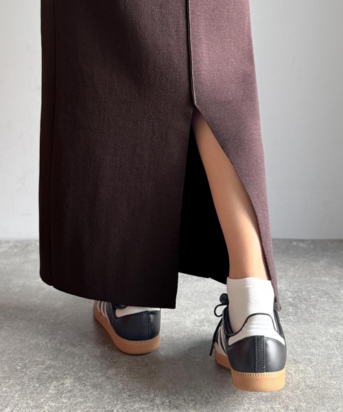 classicalelf（クラシカルエルフ）の「スリット位置自由自在。マルチWAYニットナロースカート（ロング丈）（スカート・レディース・ブラウン/チャコール/ブラック・LARGE/MEDIUM/SMALL/X-LARGE）」の6枚目の写真