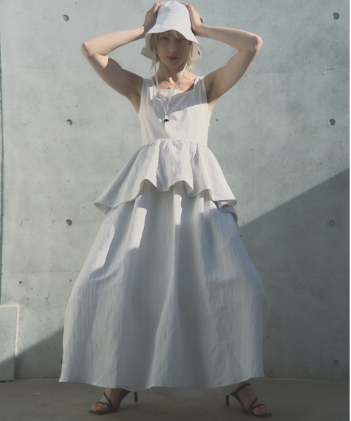 Muel Chic（ミュエルシック）の「Buell onepiece ビューエルワンピース（ワンピース・レディース・ブラック系/ホワイト系/ブラウン系・MEDIUM/SMALL）」の8枚目の写真