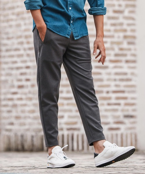 1minute 1second（ワンミニットワンセカンド）の「mp13845-tapered slacks with heart embroidery テーパードスラックスパンツ（スラックス・メンズ・ブラック/チャコール・S/M/L/XL）」の4枚目の写真
