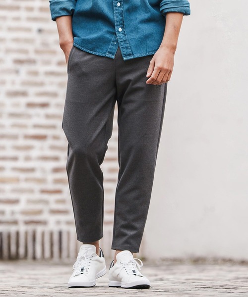 1minute 1second（ワンミニットワンセカンド）の「mp13845-tapered slacks with heart embroidery テーパードスラックスパンツ（スラックス・メンズ・ブラック/チャコール・S/M/L/XL）」の5枚目の写真