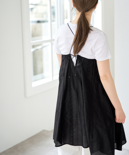 IENA(イエナ)の「コットンシルクキャミソール(シャツ/ブラウス・レディース・ブラック・FREE)」の7枚目の写真