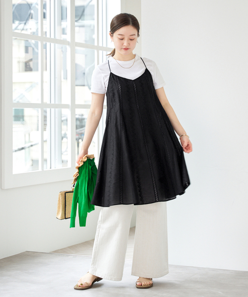 IENA(イエナ)の「コットンシルクキャミソール(シャツ/ブラウス・レディース・ブラック・FREE)」の13枚目の写真