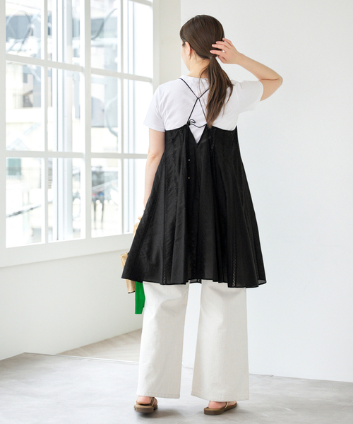 IENA(イエナ)の「コットンシルクキャミソール(シャツ/ブラウス・レディース・ブラック・FREE)」の17枚目の写真