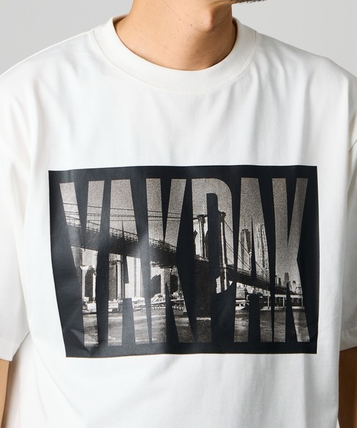 YAKPAK(ヤックパック)の「【 YAKPAK / ヤックパック 】BKNY Tシャツ(Tシャツ/カットソー・メンズ・ホワイト/ブラック・LARGE/X-LARGE/MEDIUM)」の4枚目の写真