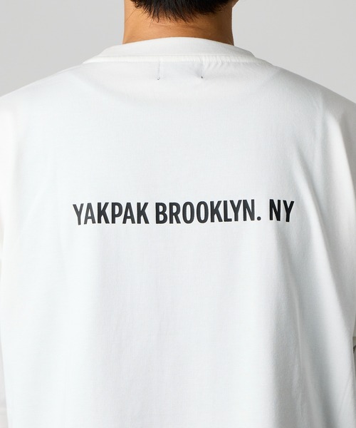 YAKPAK(ヤックパック)の「【 YAKPAK / ヤックパック 】BKNY Tシャツ(Tシャツ/カットソー・メンズ・ホワイト/ブラック・LARGE/X-LARGE/MEDIUM)」の6枚目の写真