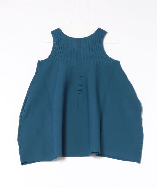 LAULEN(ローレン)の「flare knit tunique tops /フレアノースリニットチュニックトップス(ニット/セーター・レディース・ブラック/ブルー/アイボリー・FREE)」の4枚目の写真
