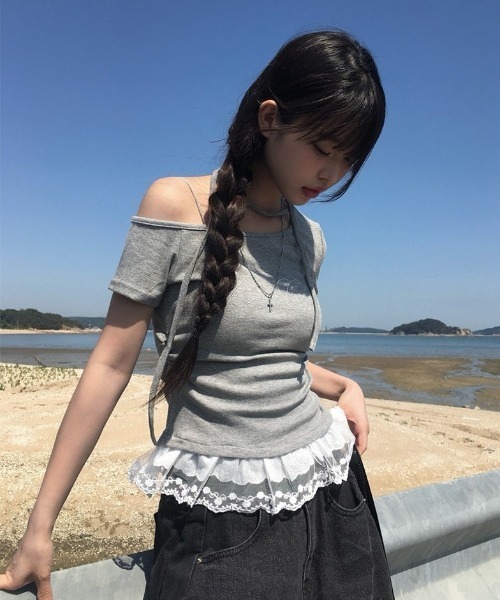 セール】裾レースフリルワンオフショルダーキュービック