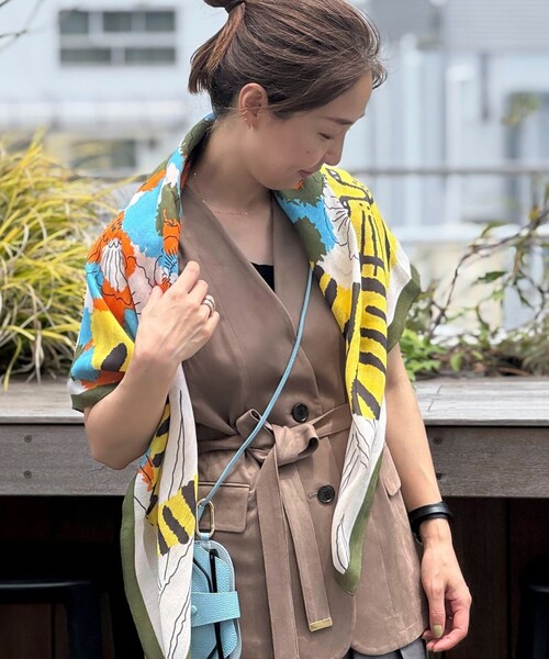 NOLLEY’S（ノーリーズ）の「W/Sプリントストール（ストール/ショール・レディース・グリーン系その他3/ネイビー系3・FREE）」の17枚目の写真